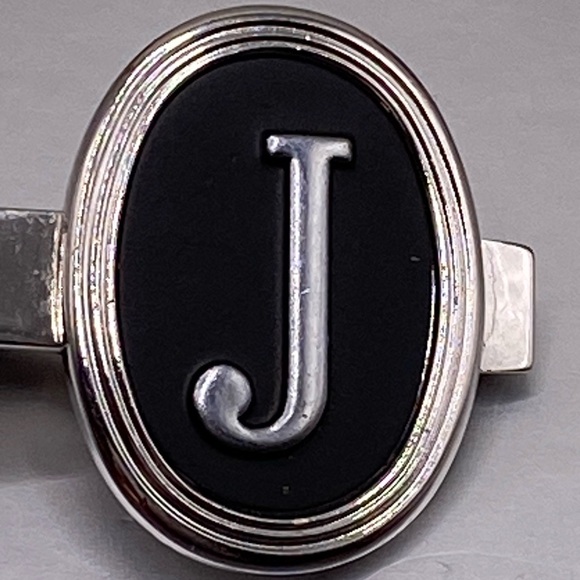 Men’s Initial J Cuff Links & Tie Clip Black and Silver - Picture 2 of 5